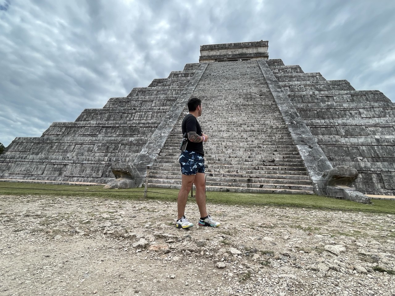 Chichén Itzá al amanecer